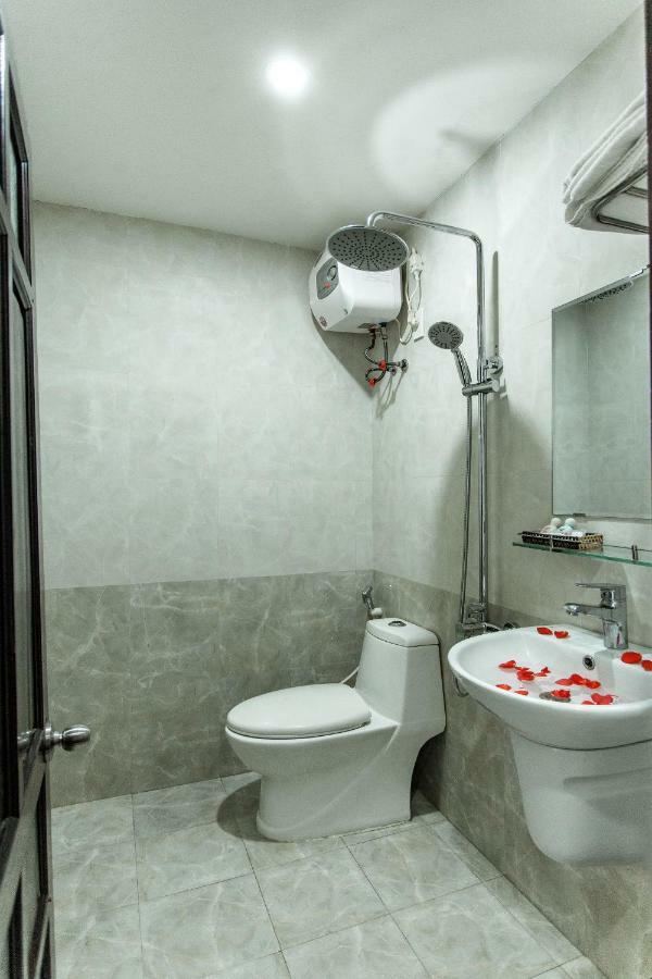 Bonanza Hotel دا نانغ المظهر الخارجي الصورة